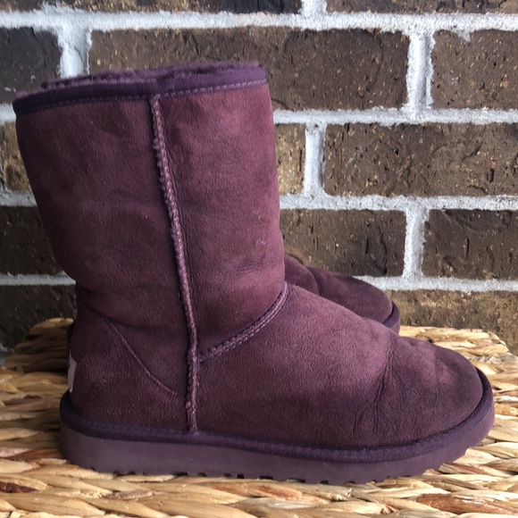 UGG Classic Short II Port Sheepskin Booties Boots - Picture 2 of 8
